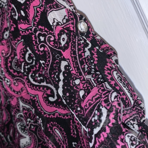 INC Petite Pink Black White Blouse w/Cami Rhinestones EUC - Picture 4 of 17